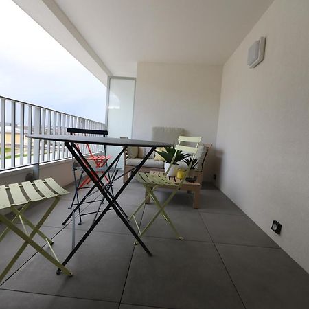 Le Lac Au Bout De La Rue - Garage Et Balcon A Deux Pas Du Centre Annecy Zewnętrze zdjęcie